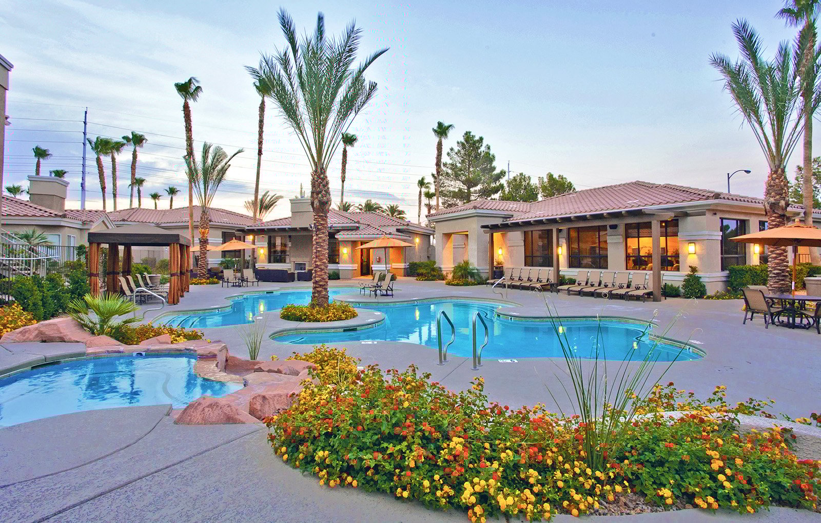 Vintage at The Lakes Apartment Homes Best Apartments in Las Vegas